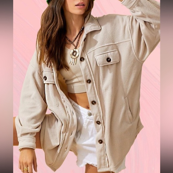 🆕🌿💚LA MIEL: OLIVE Button Up Fleece Shacket SMALL - Picture 4 of 8